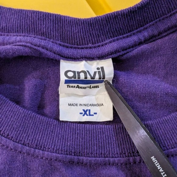 ANVIL short sleeve purple with Yorkshire Terrier purple white T-shirt Kibbell XL - Picture 4 of 5